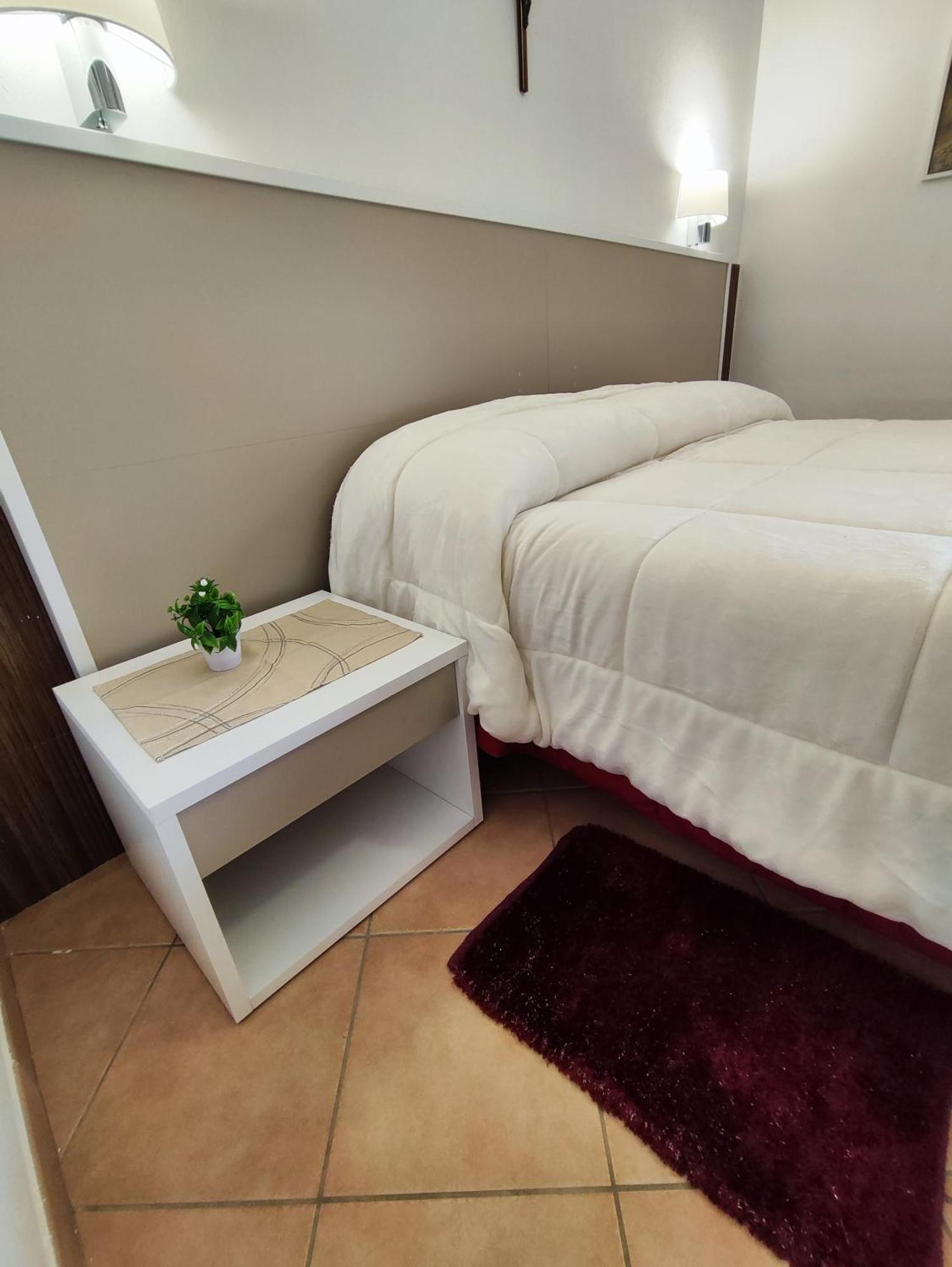 Casolare Nelle Saline Bed & Breakfast Torre Nubia Dış mekan fotoğraf